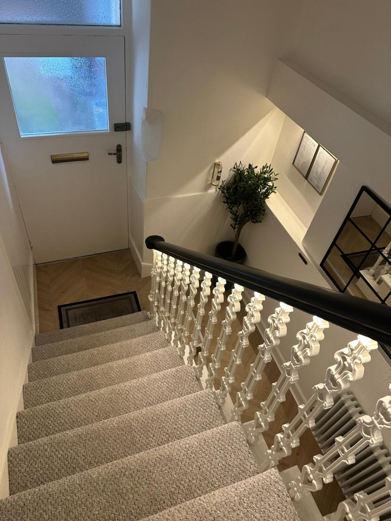 Luxury High Street Apartment Моффат Екстер'єр фото